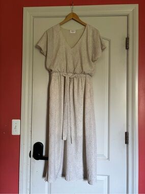 SIENNA SKY Women's Cream V-Neck Brown Polka Dot Midi Dress. Size Medium.